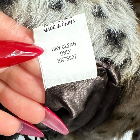 Kenna-T faux fur cheetah print jacket size XS - Picture 8 of 9